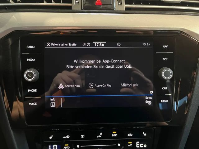 Volkswagen Passat GTE Variant