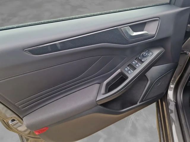 Ford Focus EcoBoost ST Line Wagon