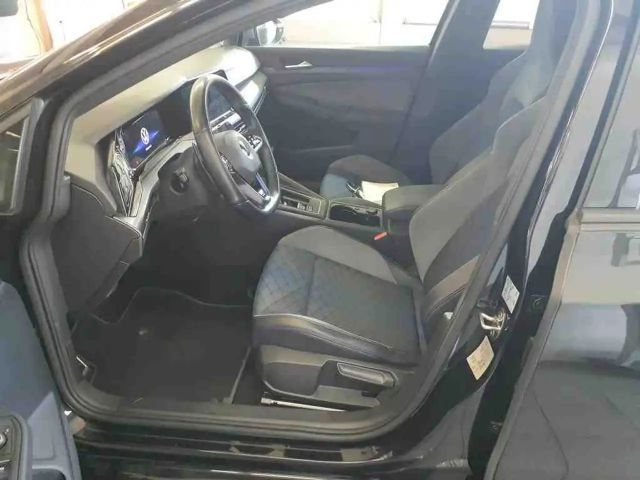 Volkswagen Golf R / R-Performance- Akrapovic /Black/Matrix