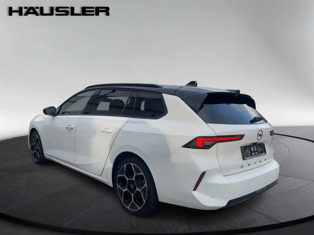 Opel Astra Sports Tourer Ultimate