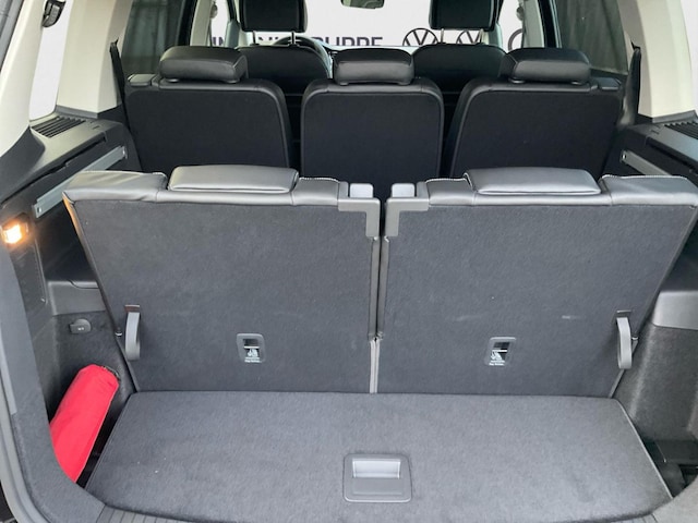 Volkswagen Touran 1.5 TSI DSG