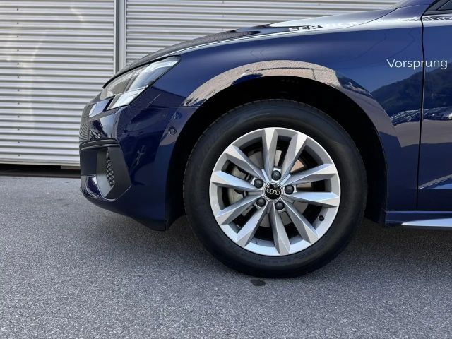 Audi A3 30 TFSI Sedan