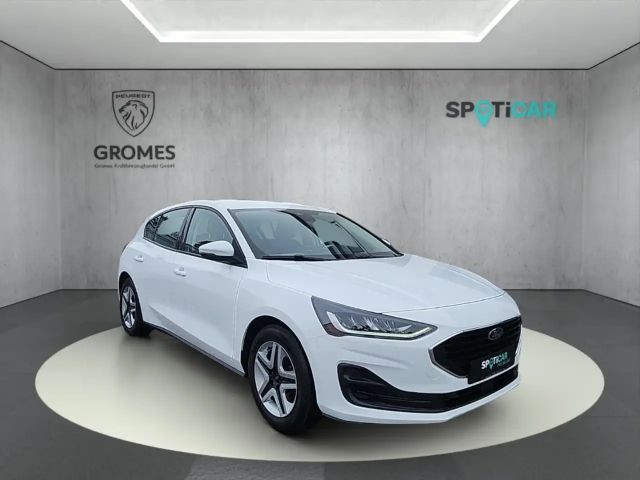 Ford Focus Cool & Connect