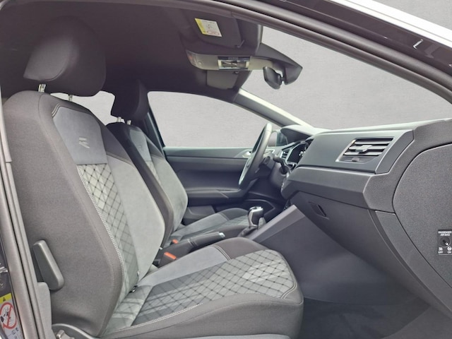 Volkswagen Taigo 1.0 TSI DSG R-Line