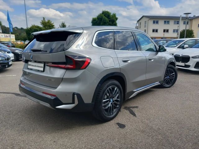 BMW iX1 xDrive30