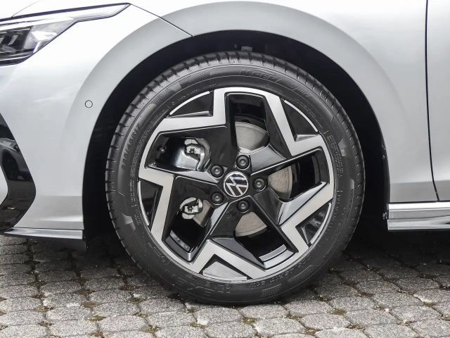 Volkswagen Golf R-Line Variant