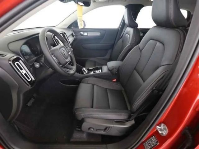 Volvo XC40 Dark Plus