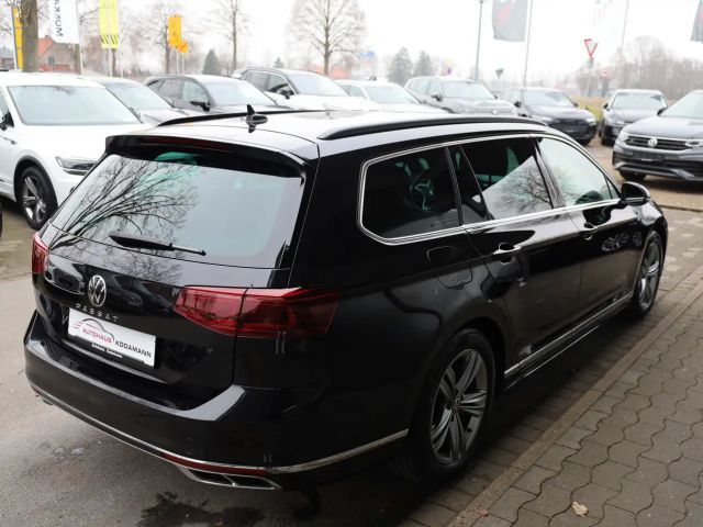 Volkswagen Passat 2.0 TSI R-Line Variant