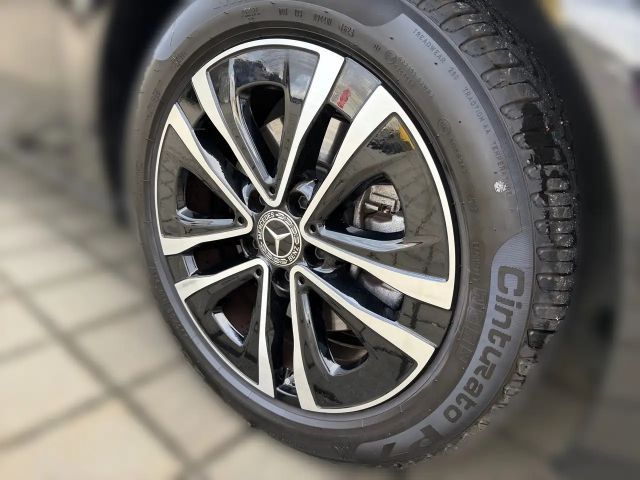 Mercedes-Benz A 180 LENKRADHEIZUNG LED HP KAMERA