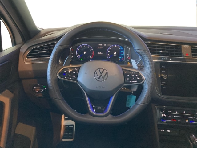 Volkswagen Tiguan R 4x4 320 PS! IQ LIGHT RÜFA PANO APP CONNECT DCC FRONT ASSIST LANE ASSIST