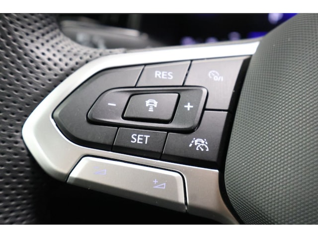 Volkswagen T-Roc 1.5 TSI Cabriolet R-Line