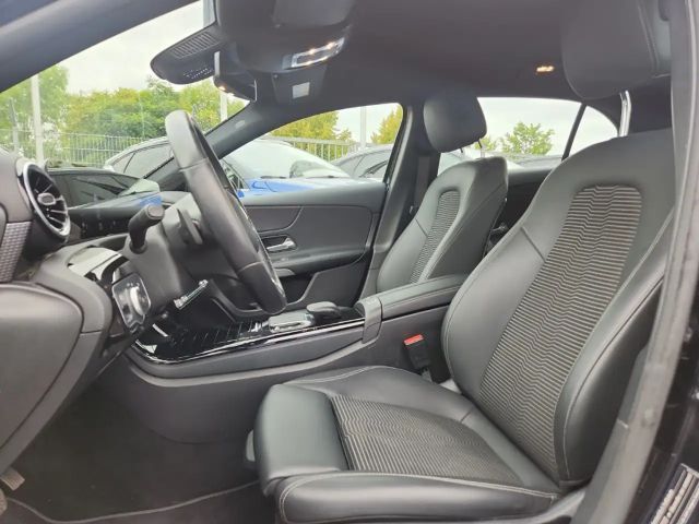 Mercedes-Benz A 200 Progressive