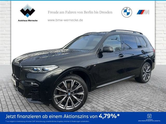 BMW X7 M50i