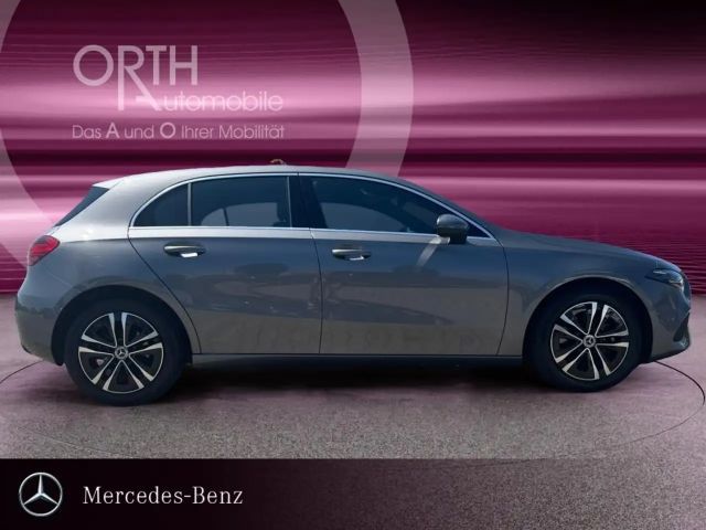 Mercedes-Benz A 180 Progressive