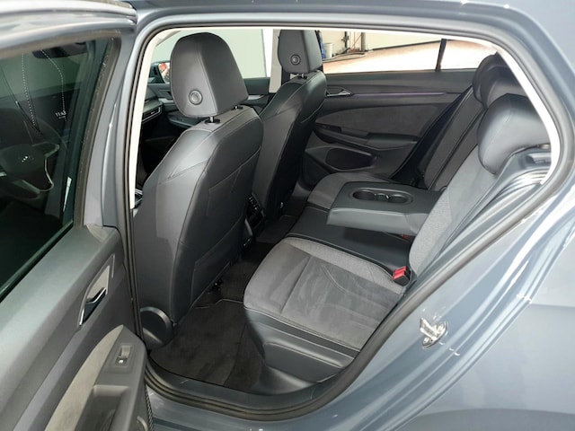 Volkswagen Golf 1.5 eTSI DSG Style