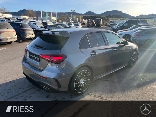 Mercedes-Benz A 35 AMG 4MATIC AMG Line