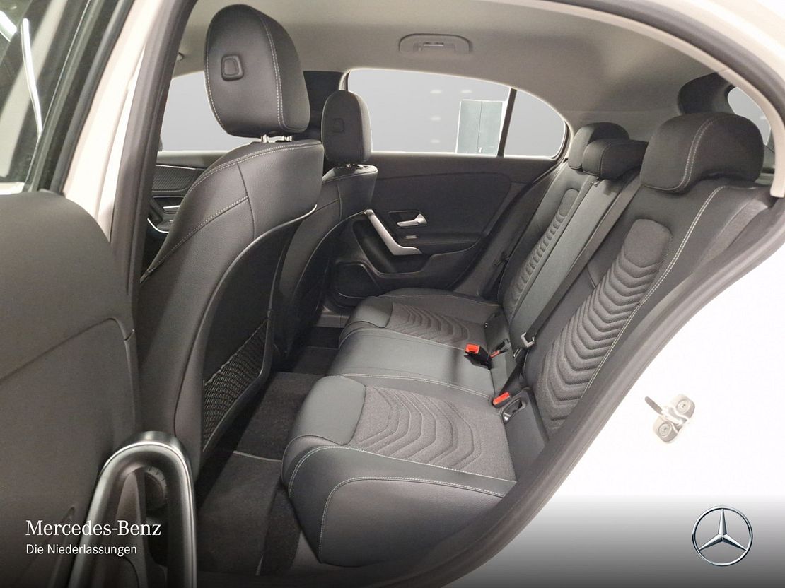 Mercedes-Benz A 180 Progressive