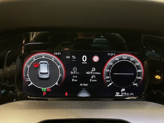 Volkswagen Golf 1.5 eTSI DSG R-Line