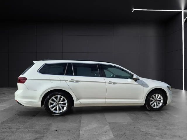 Volkswagen Passat Business DSG Variant