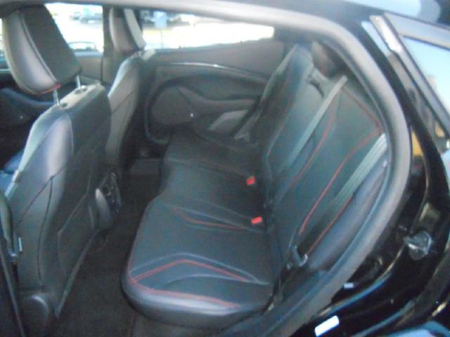 Ford Mustang Mach-E AWD