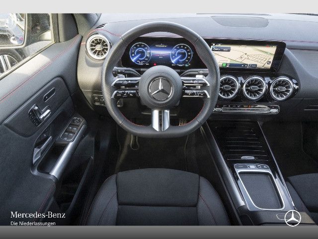 Mercedes-Benz EQA 300 4MATIC