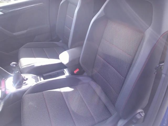 Volkswagen T-Roc 1.5 TSI Sport