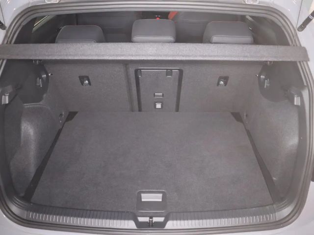 Volkswagen Golf 2.0 TSI GTI Style