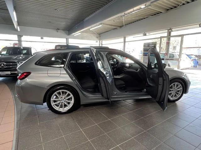 BMW 318 318d Touring