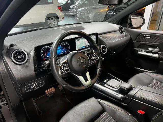 Mercedes-Benz B 180 Progressive