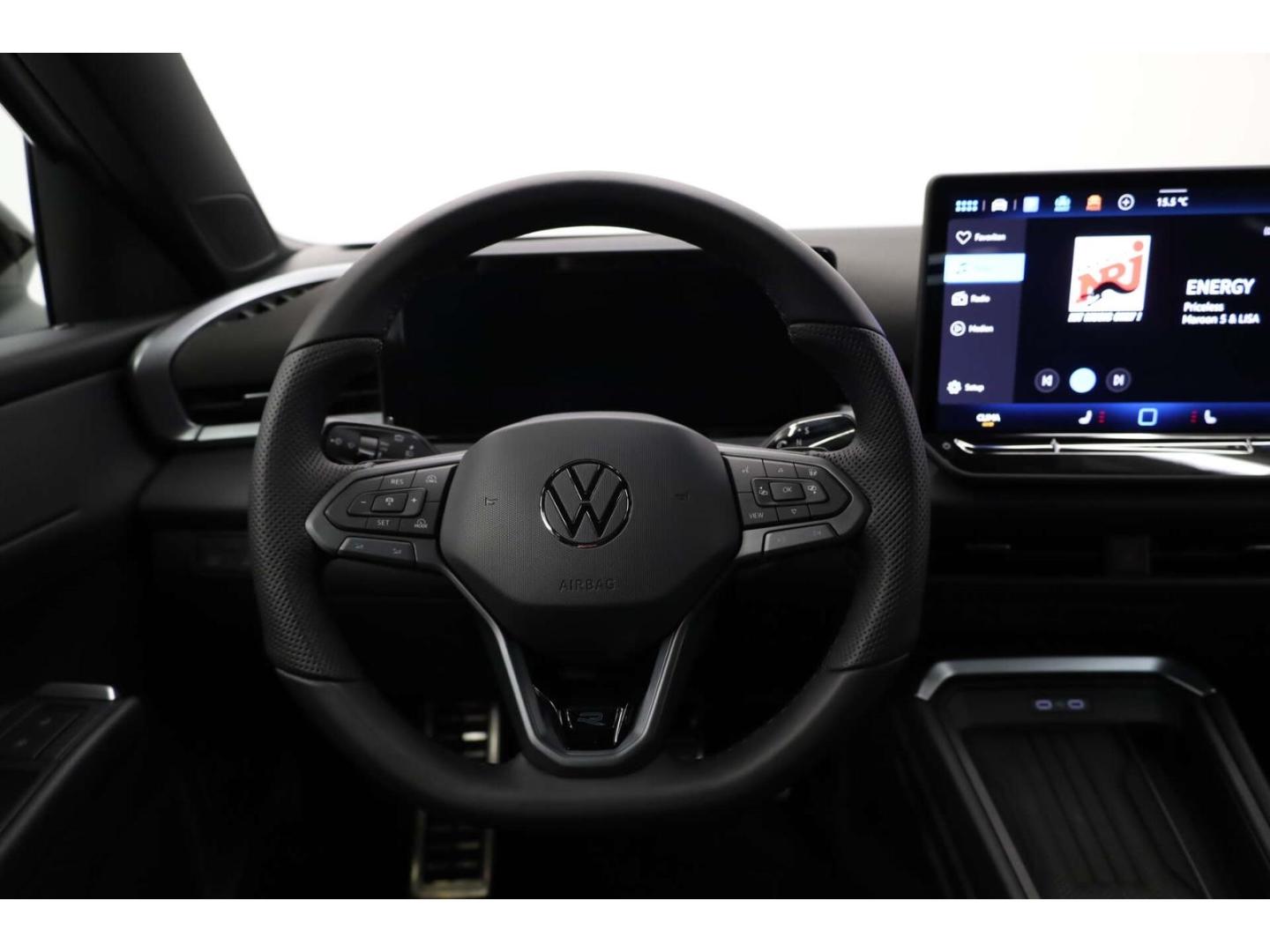 Volkswagen T-Roc 1.5 eTSI R-Line Style