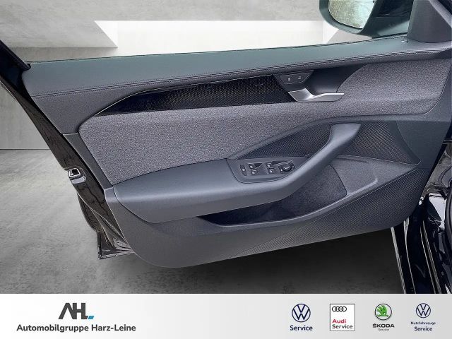 Volkswagen Passat 1.5 eTSI DSG Variant