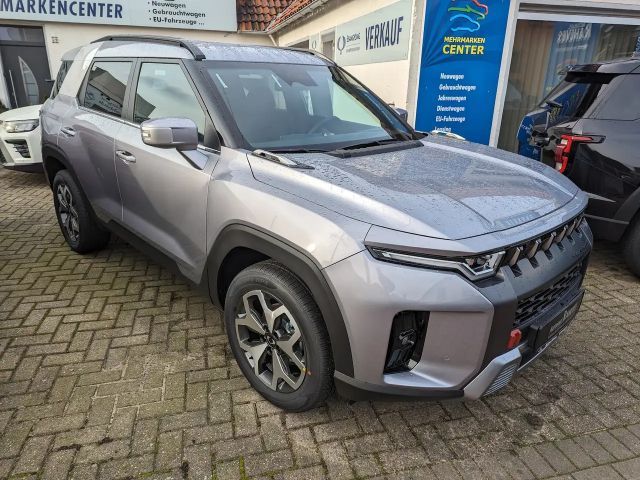 SsangYong Torres 2WD Quartz