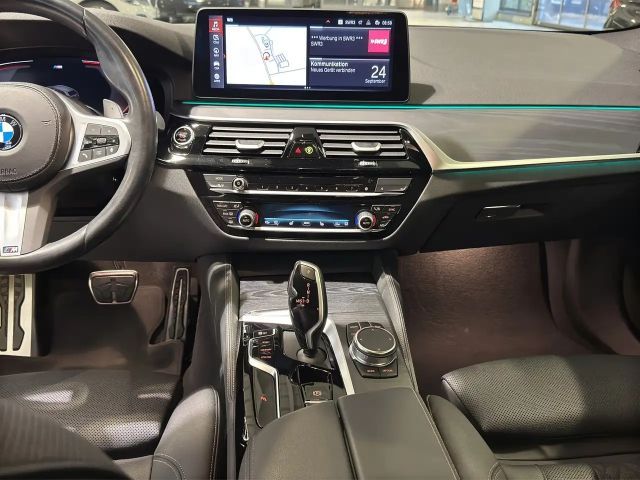 BMW 530 530d M-Sport Touring