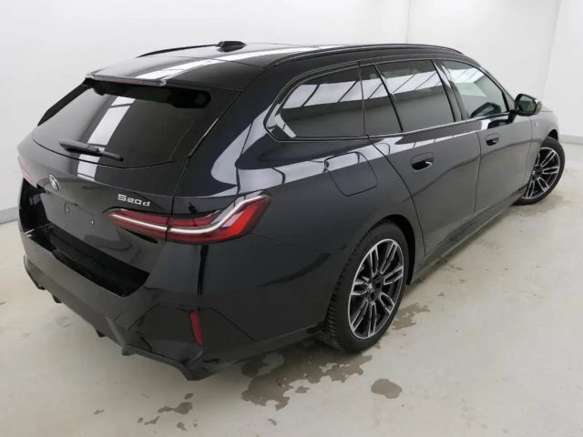 BMW 520 520d M-Sport Touring