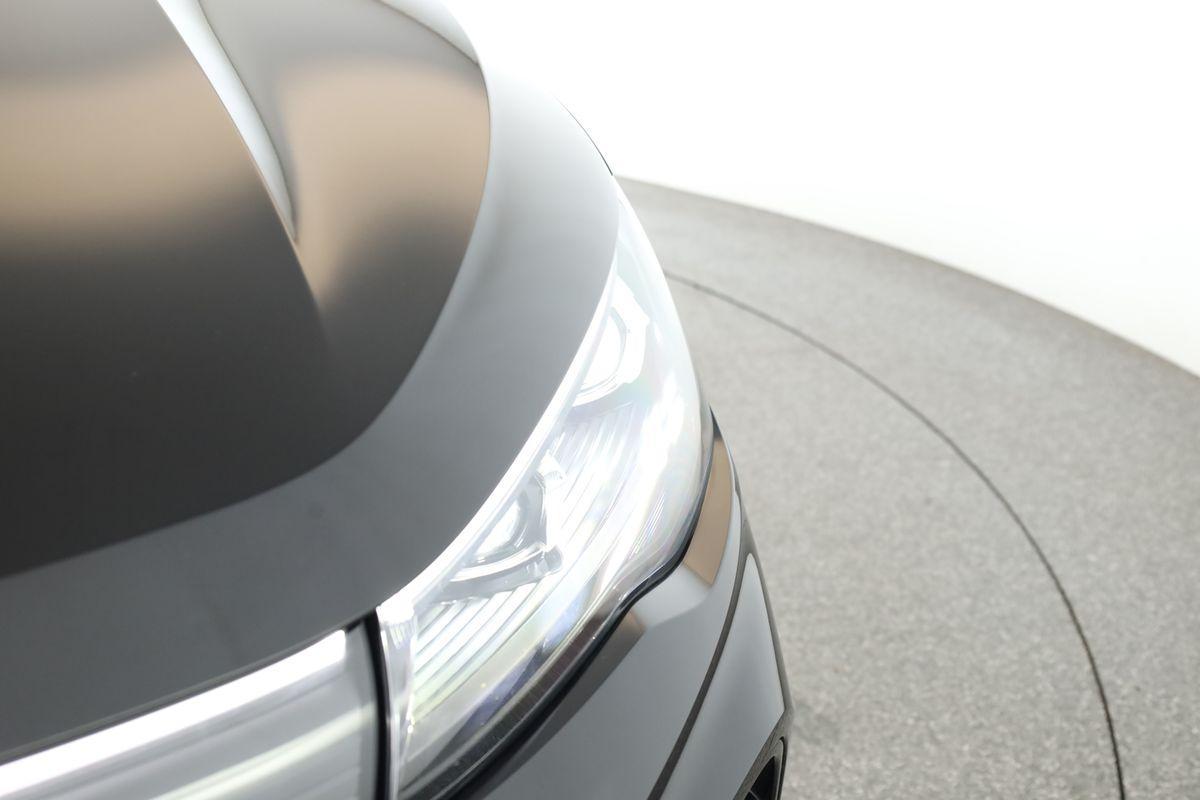 Volkswagen Tiguan 2.0 TSI DSG IQ.Drive R-Line