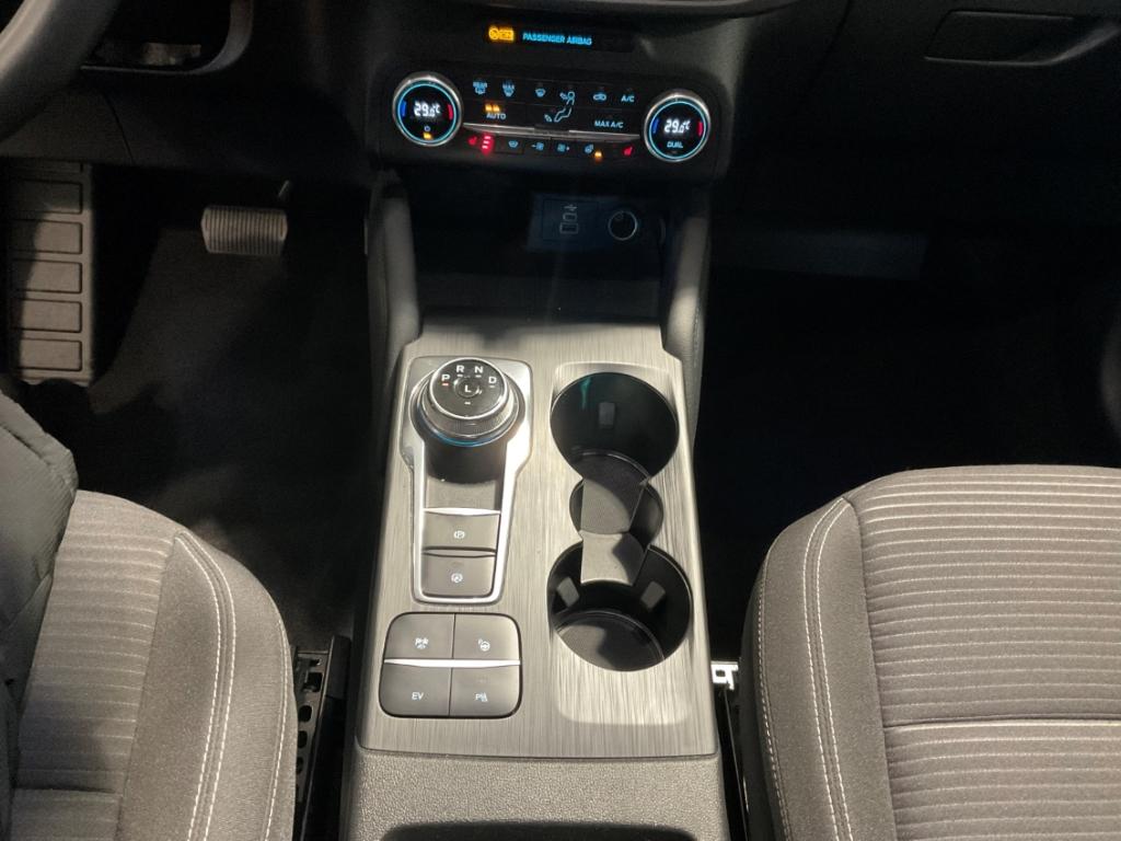 Ford Kuga Plug in Hybrid Titanium