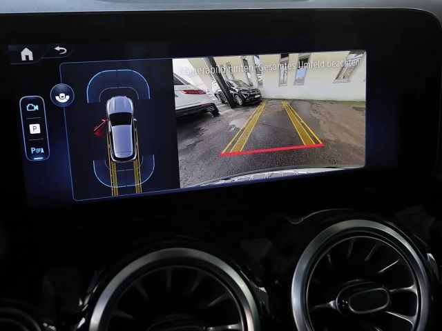 Mercedes-Benz GLA 180 Progressive