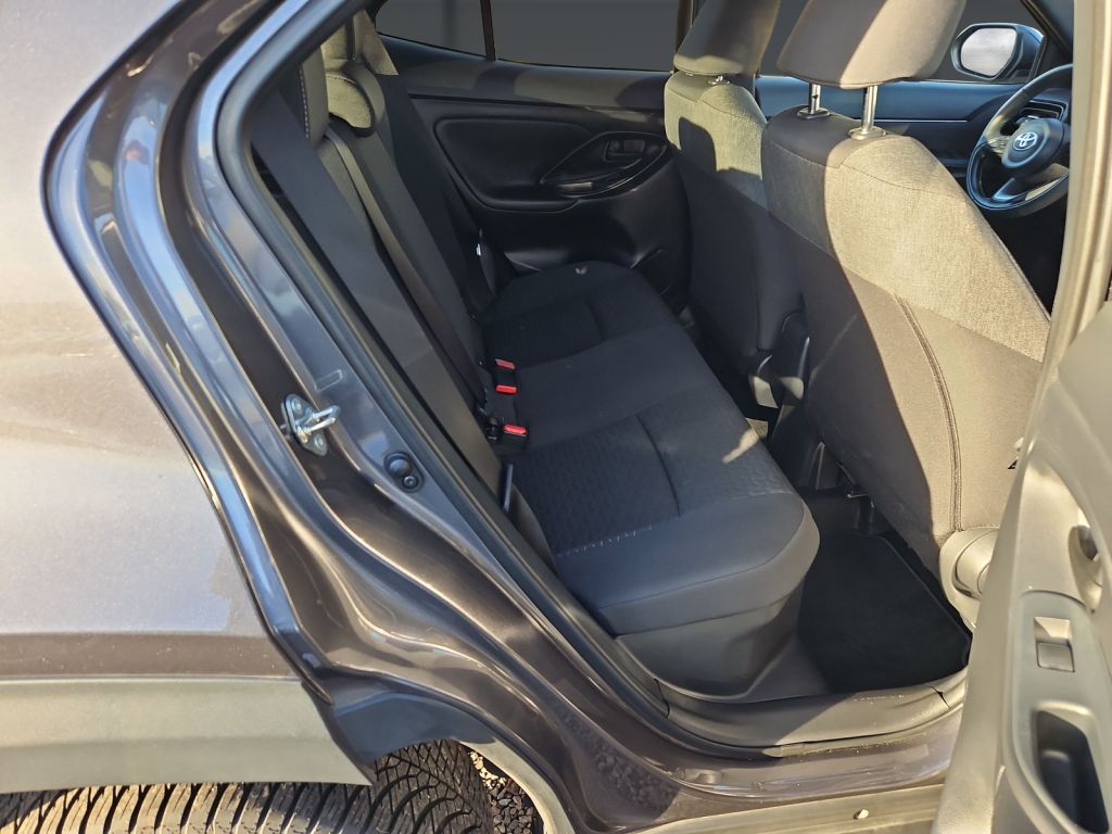 Toyota Yaris Cross 5-deurs Team D