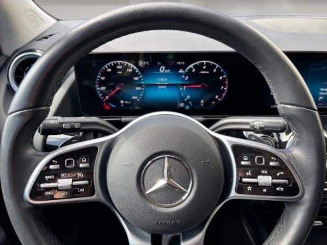 Mercedes-Benz GLA 200 Progressive