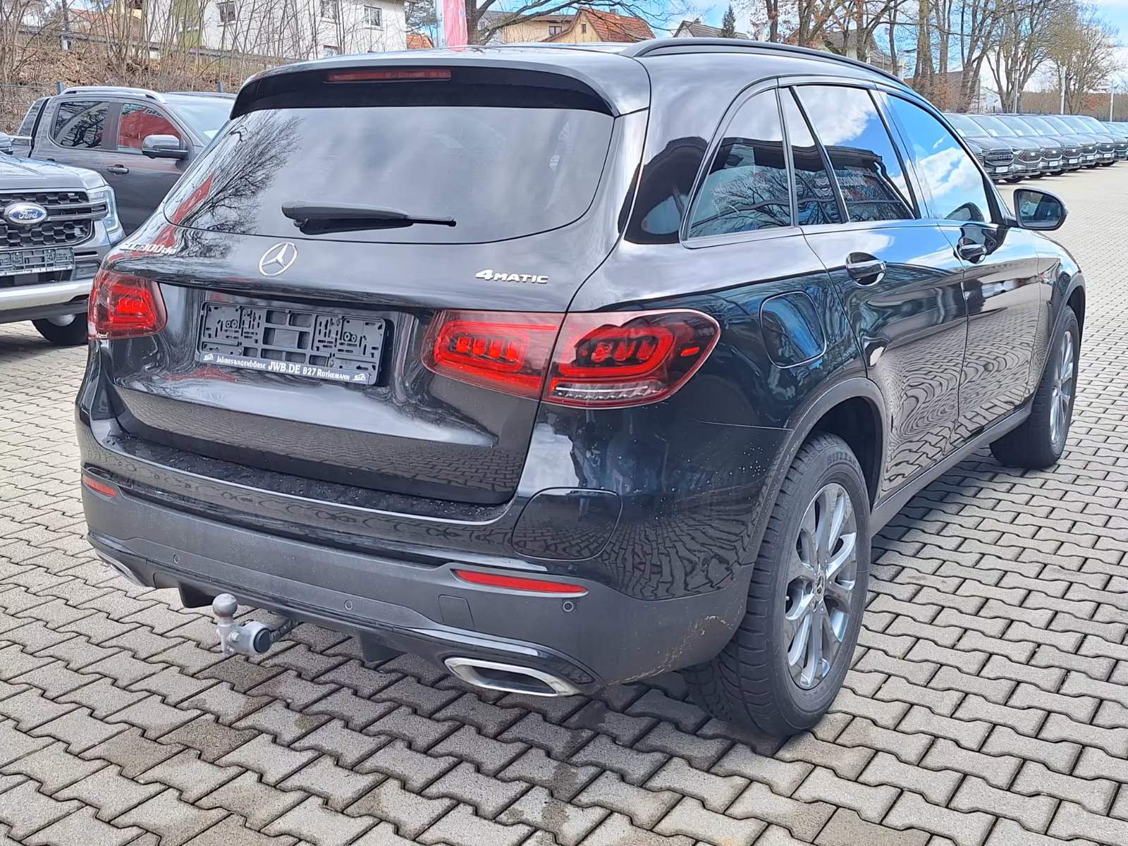 Mercedes-Benz GLC 300 4MATIC AMG Line