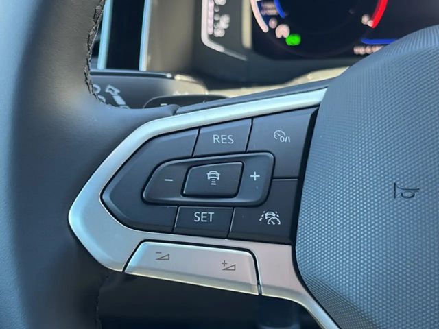 Volkswagen Taigo 1.5 TSI DSG R-Line