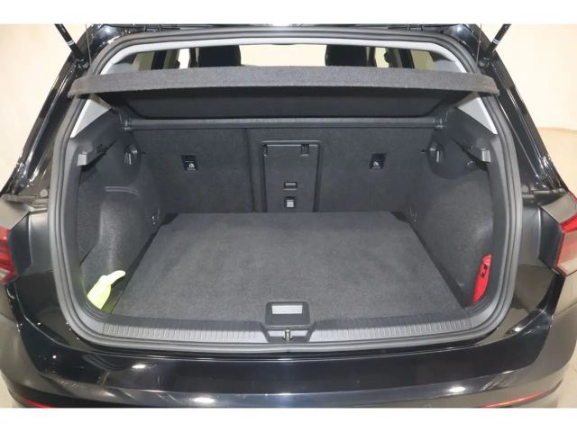 Volkswagen Golf 1.5 TSI Life