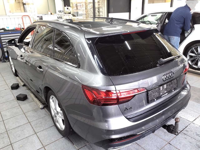 Audi A4 40 TFSI Avant S-Line S-Tronic