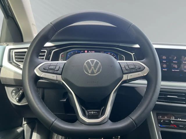 Volkswagen Polo DSG Life