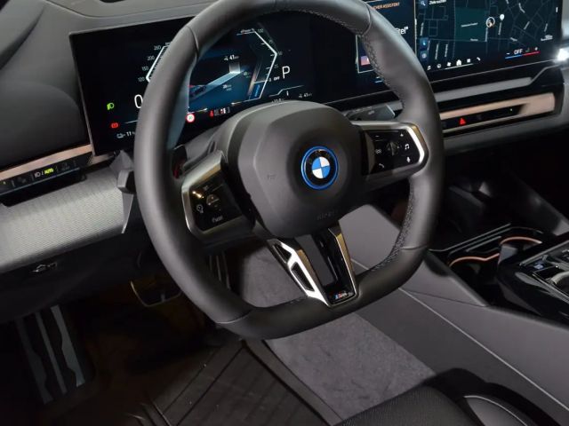 BMW i5 Sedan eDrive40