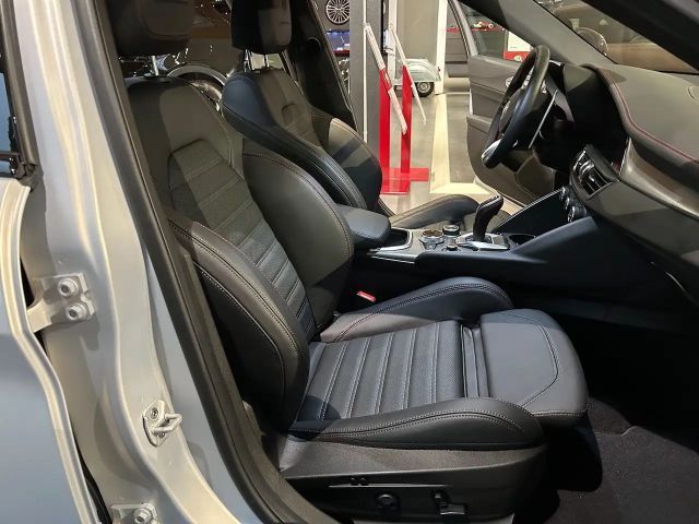 Alfa Romeo Giulia Q4