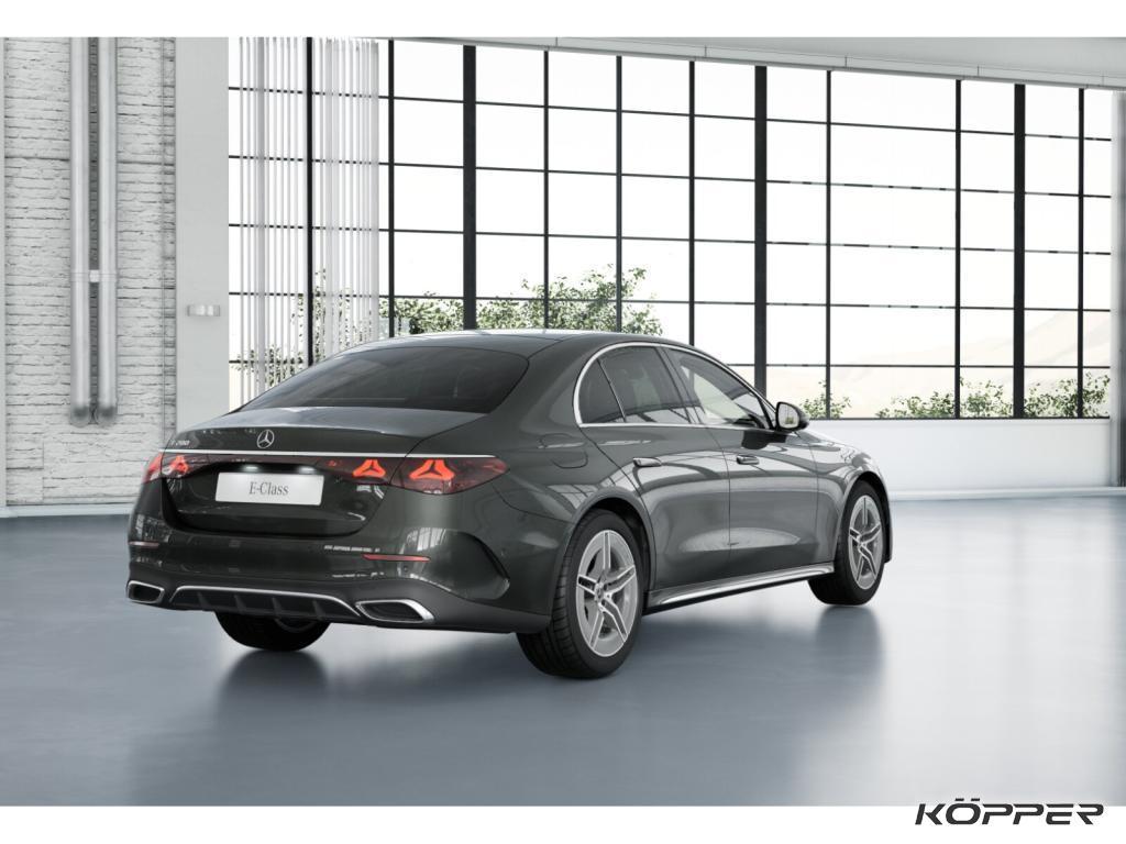 Mercedes-Benz E 200 AMG Line Sedan