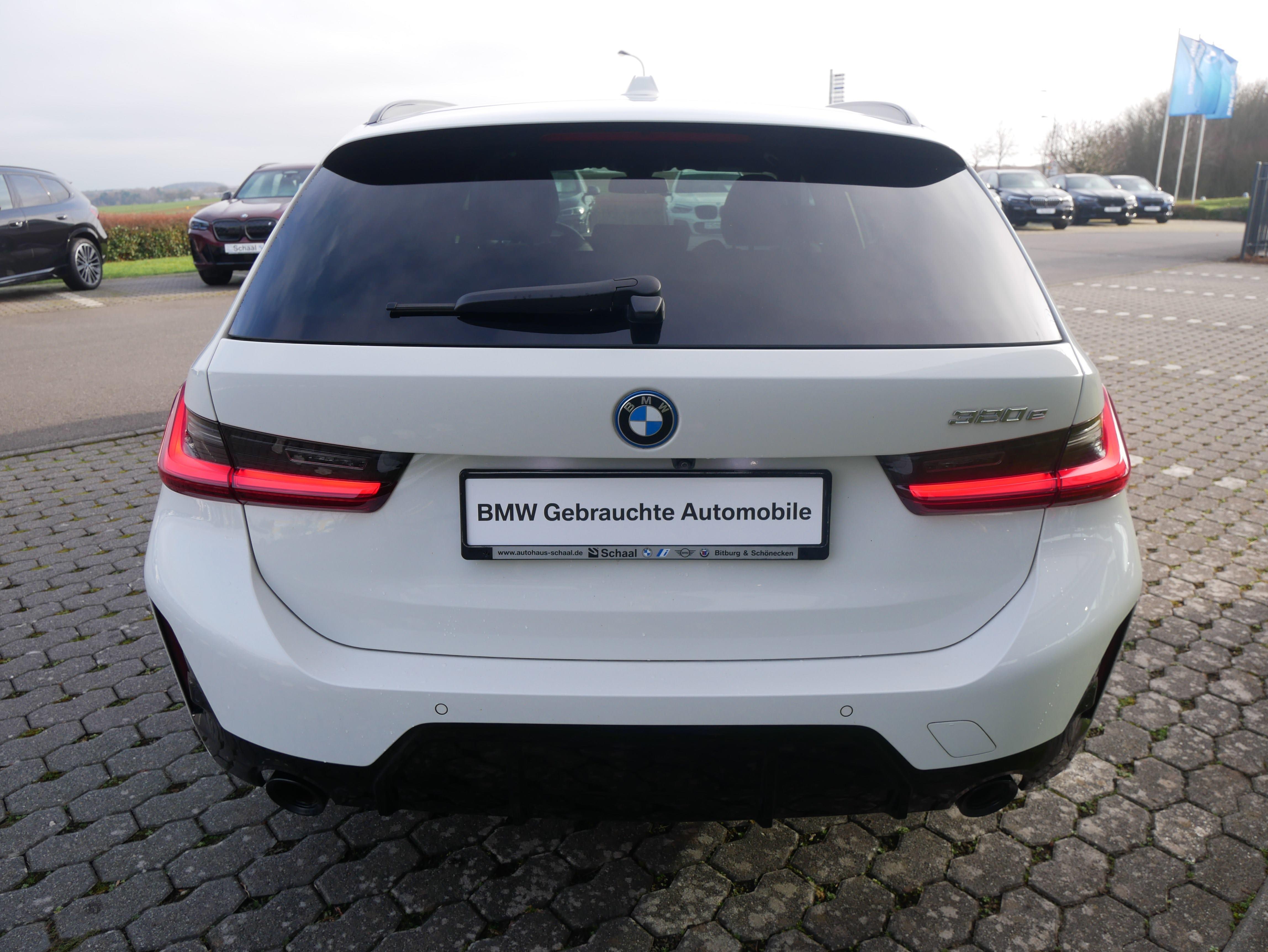 BMW 320 320e Touring