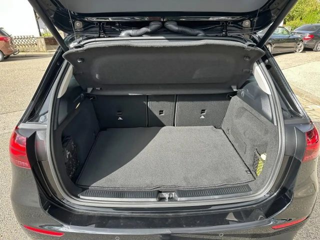 Mercedes-Benz B 200 Progressive