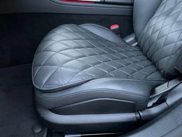 Mercedes-Benz S 350 4MATIC S 350 d Sedan